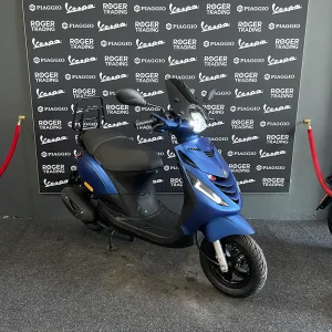 Piaggio Zip 50 - Moped - 2020 - Euro4 - BMW M45 Blue